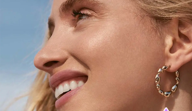 رنگ-کرم-پودر-پوست-خشک-ایوروشه-رنگ-Ivoire