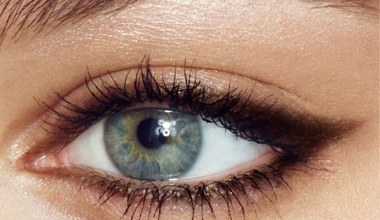 مداد-چشم-قهوه-ای-ضد-آب-ایوروشه